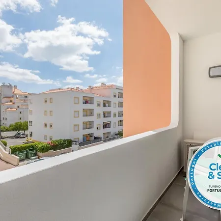 Belavista City Center Apartment 214 * البوفيرا